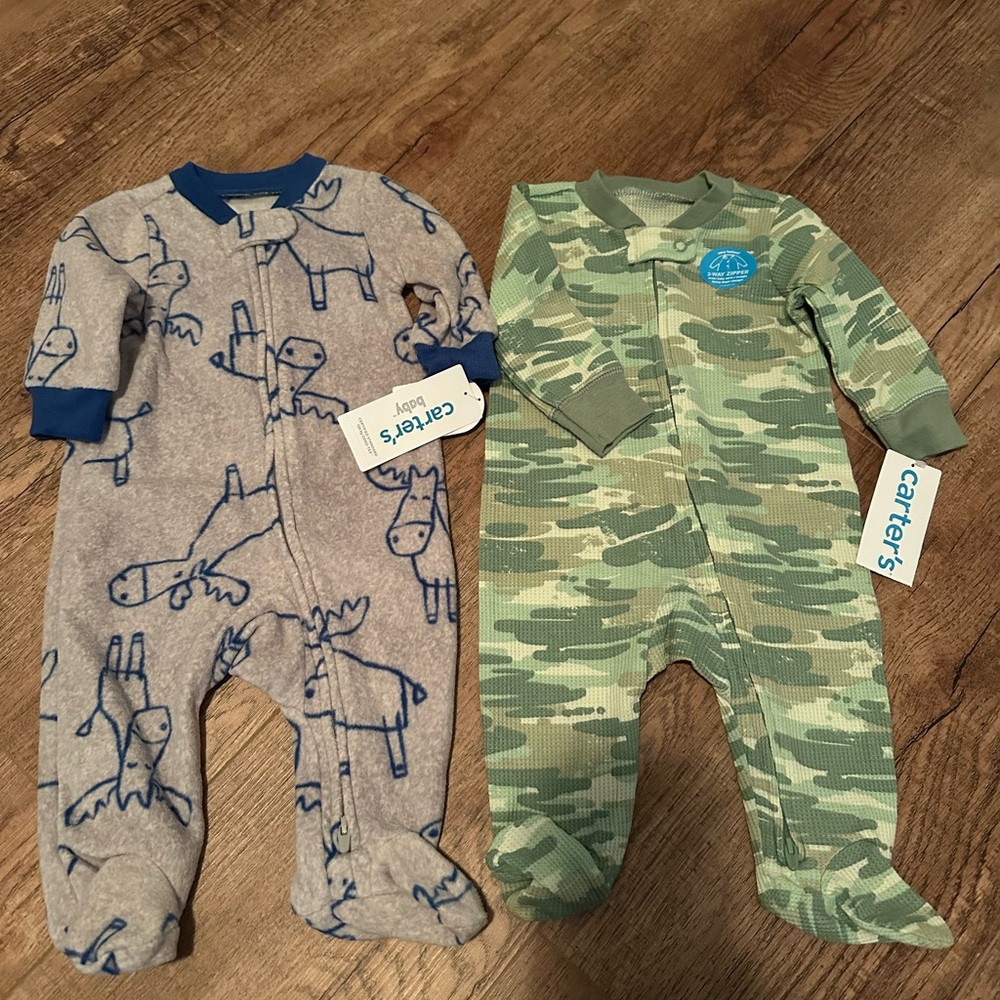 NEW Carter's baby boy 3 month sleepers pajamas